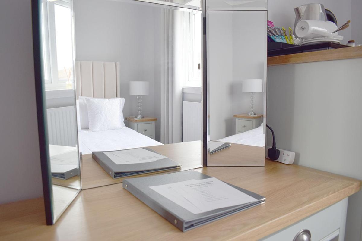 Leverburgh Grimisdale Guest House المظهر الخارجي الصورة